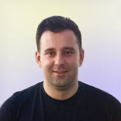 Mike Shevchuk headshot